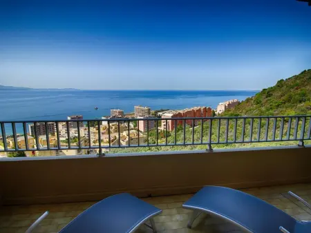 Appartement avec terrasse vue mer près du centre et plages, parking inclus - Photo 10