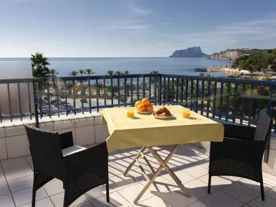 Appartement à Moraira, Penthouse avec terrasses panoramiques, 2 ch, à 150m de la plage - L942077