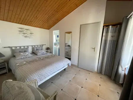 Maison climatisée, 2 gîtes, 2 chambres, 15 hectares, loisirs, animaux acceptés - Photo 8