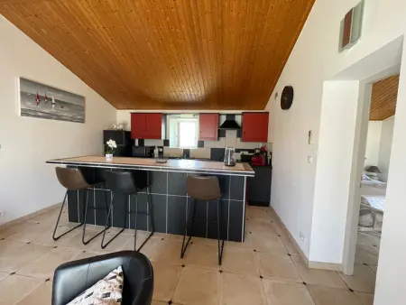 Maison climatisée, 2 gîtes, 2 chambres, 15 hectares, loisirs, animaux acceptés - Photo 9