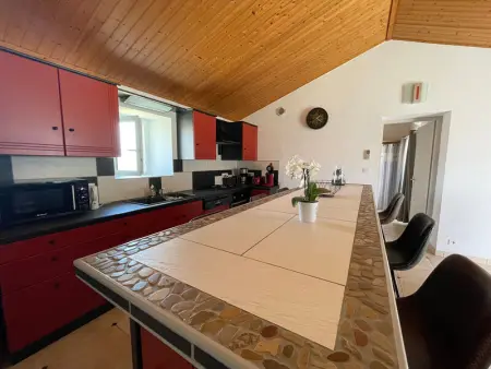 Maison climatisée, 2 gîtes, 2 chambres, 15 hectares, loisirs, animaux acceptés - Photo 10