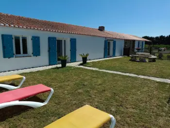 Gîte in Bouin,Gîte au Cœur d’un Domaine Équestre, 2 Chambres, Wifi, Jardin Privatif, Animaux Bienvenus FR-1-426-521 N°850877