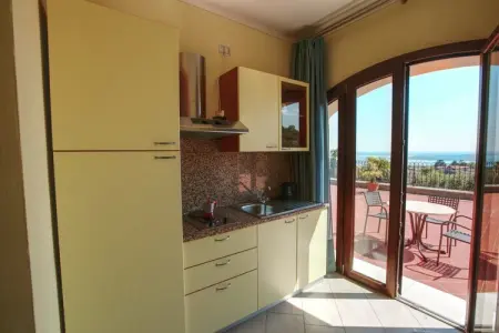 Soiano Mono, Magnifique maison de vacances vue sur le lac Soiano del Lago - Photo 15