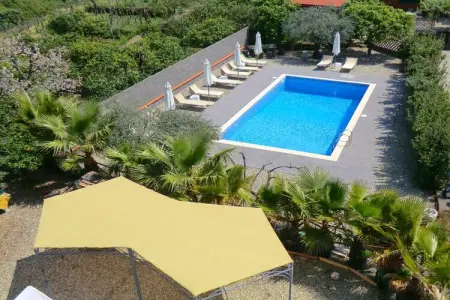 Villa Don Salvatore, Villa avec vue sur l'Etna, jardin et piscine - Photo 9