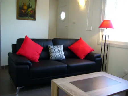 Maison rénovée avec jardin privatif, proche des Sables d'Olonne, parking et Wifi inclus - Photo 11