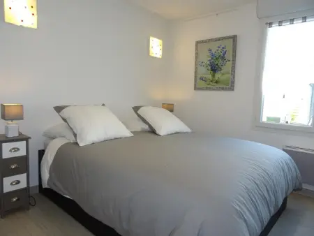 Maison rénovée avec jardin privatif, proche des Sables d'Olonne, parking et Wifi inclus - Photo 12