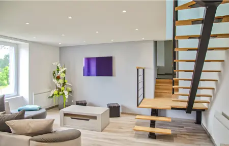 Location Maison 10 personnes à Ussel - Photo 1