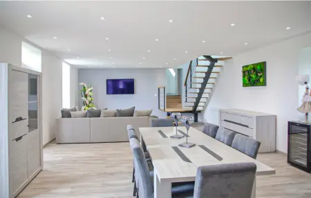 Location Maison 10 personnes à Ussel - Photo 10