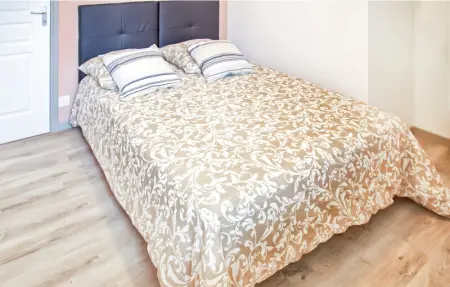 Location Maison 10 personnes à Ussel - Photo 15