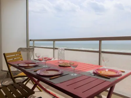 Studio cabine 4 pers, parking, plage, 2 étoiles, Saint-Gilles-Croix-de-Vie - Photo 13