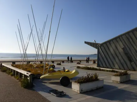 Studio cabine 4 pers, parking, plage, 2 étoiles, Saint-Gilles-Croix-de-Vie - Photo 17