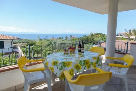 Gattotrilo x 4, Appartement dans une résidence avec piscine - Photo 2