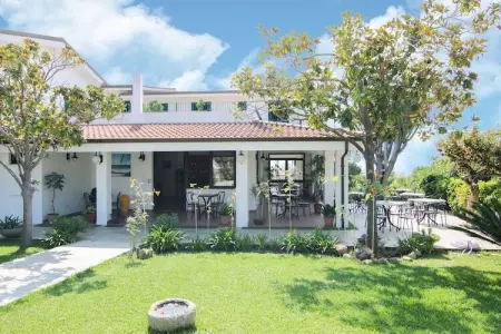 Gattotrilo x 4, Appartement dans une résidence avec piscine - Photo 3
