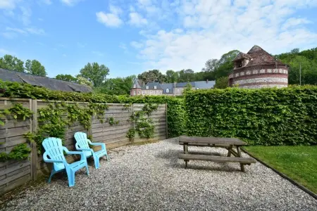 Gite Saint Julien, Gîte à Le Bourg-Dun près de la mer - Photo 3