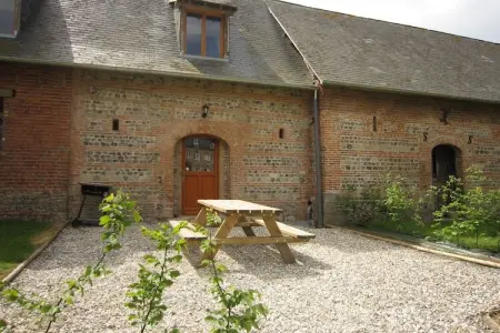 Gite Saint Julien, Gîte à Le Bourg-Dun près de la mer - Photo 5