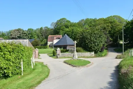 Gite Saint Julien, Gîte à Le Bourg-Dun près de la mer - Photo 23