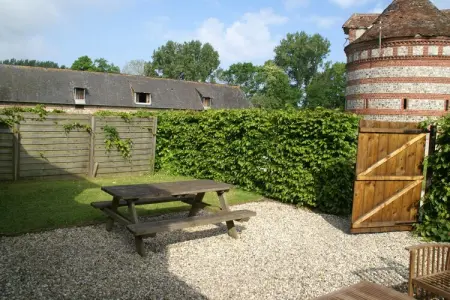 Gite Domaine Saint Julien, Gîte à Flainville près de la côte normande - Photo 16