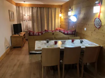 Appartement à Belle Plagne, Appartement chaleureux 7 pers · Accès direct aux pistes · Casier à skis · 2 salles de bain - L896879