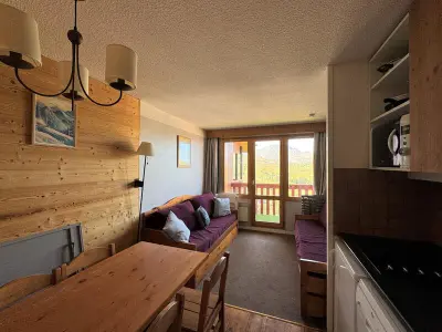 Appartement à Belle Plagne, Studio cosy au pied des pistes avec balcon et casier à skis - L958167