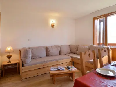 Appartement à Belle Plagne, Appartement rénové 5 pers. · Proche pistes · Balcon Sud · WIFI gratuit · Animaux admis - L959379