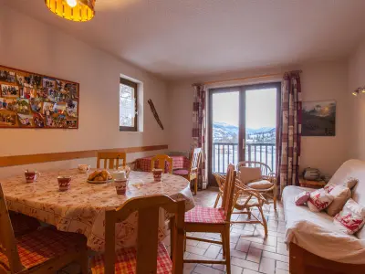 Apartamento en Le Monêtier les Bains, Appartement spacieux, proche des pistes et des Bains du Monêtier, avec Wifi et navette. - L941161