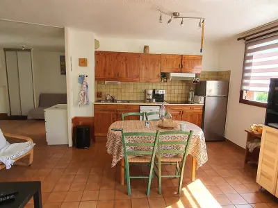 Appartement à La Salle les Alpes, Appartement cosy avec accès pistes, 2 chambres, navette, animaux admis - L941163