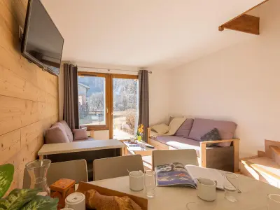 Appartement à La Salle les Alpes, Chalet duplex confortable · Navette pistes · Wifi · Animaux admis - L941168