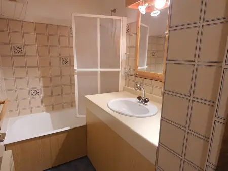 Studio avec balcon pour 4 pers, proche des pistes et des commerces - Photo 4