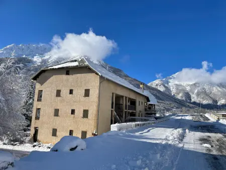 Studio avec balcon pour 4 pers, proche des pistes et des commerces - Photo 9