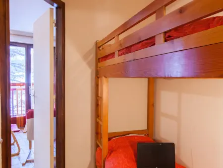 Spacieux Appartement Proche des Pistes avec Wifi Gratuit et Près des Grands Bains du Monêtier - Photo 4