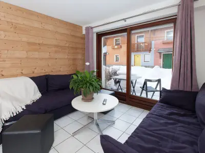 Appartement à La Salle les Alpes, Chalet alpin pour 8 personnes, à 300m des pistes, navette, wifi, chiens acceptés - L941175