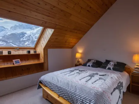 Chalet spacieux avec jardin et parking privé, Appartement 8 personnes à Le Monêtier les Bains - Photo 4