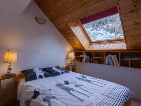 Chalet spacieux avec jardin et parking privé, Appartement 8 personnes à Le Monêtier les Bains - Photo 5