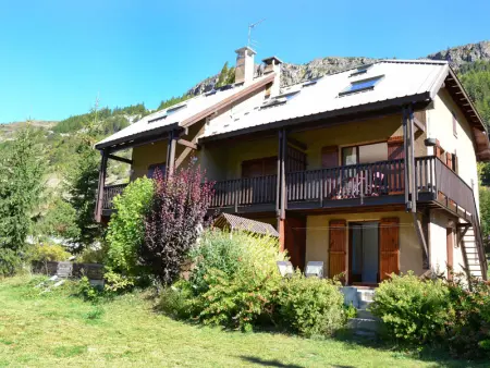 Chalet spacieux avec jardin et parking privé, Appartement 8 personnes à Le Monêtier les Bains - Photo 13