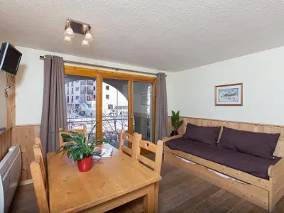 Appartement à Briançon, Studio cosy - Accès direct pistes - Wifi gratuit - Coin montagne - Balcon Sud - L941211