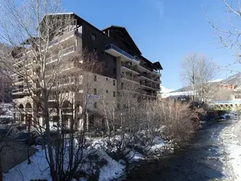 Wohnung in Briançon,Studio au pied des pistes à Serre Chevalier avec coin montagne et wifi gratuit FR-1-358-203 N°941212