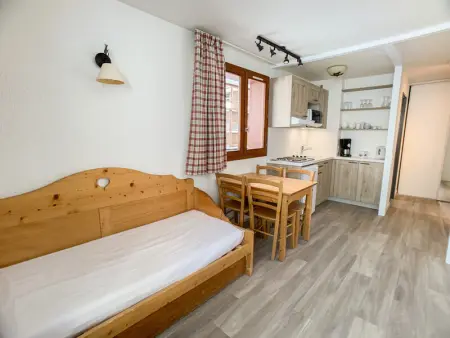 Appartement à Tignes, Appartement 6 pers. à Tignes Val Claret - Accès direct aux pistes, balcon, animaux acceptés - L896974