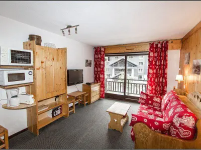 Wohnung in Val d'Isère, Studio Confortable avec Balcon, Centre de Val d'Isère, Proche Pistes - L964021