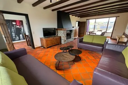 Residence Thier Antoine, Maison à Noiseux avec Jacuzzi & Jardin - Photo 12