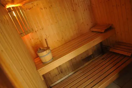 Residence Thier Antoine, Maison à Noiseux avec Jacuzzi & Jardin - Photo 24