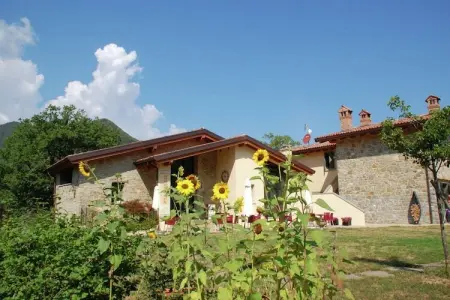 Borgo Belvedere Bilo, Maison à Imola avec forêt et piscine - Photo 4
