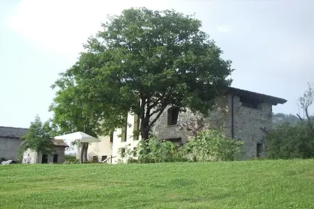 Borgo Belvedere Bilo, Maison à Imola avec forêt et piscine - Photo 6