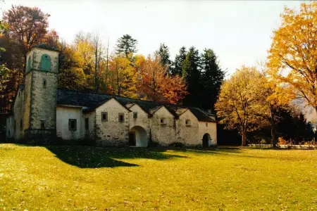 Borgo Belvedere Bilo, Maison à Imola avec forêt et piscine - Photo 22