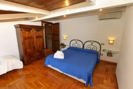 Mandarino, Maison à San Cipriano avec piscine - Photo 2