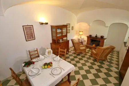 Mandarino, Maison à San Cipriano avec piscine - Photo 3