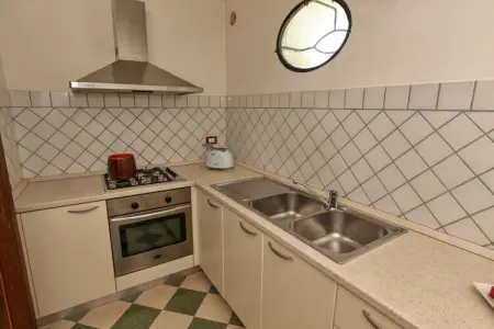 Mandarino, Maison à San Cipriano avec piscine - Photo 11