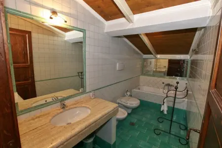 Mandarino, Maison à San Cipriano avec piscine - Photo 23