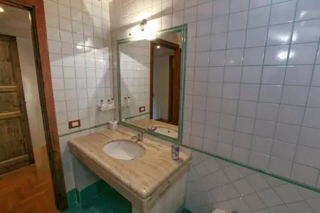 Mandarino, Maison à San Cipriano avec piscine - Photo 24