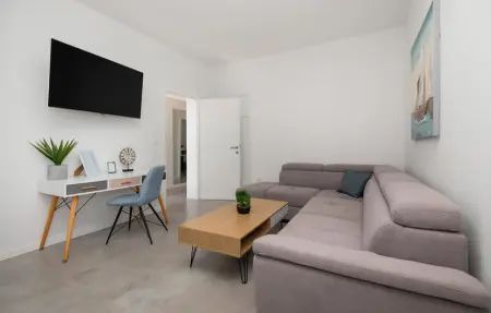 Location Maison 6 personnes à Vir - Photo 2