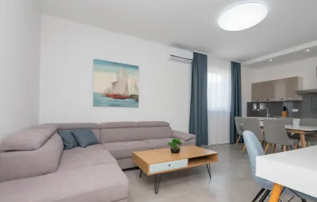 Location Maison 6 personnes à Vir - Photo 3